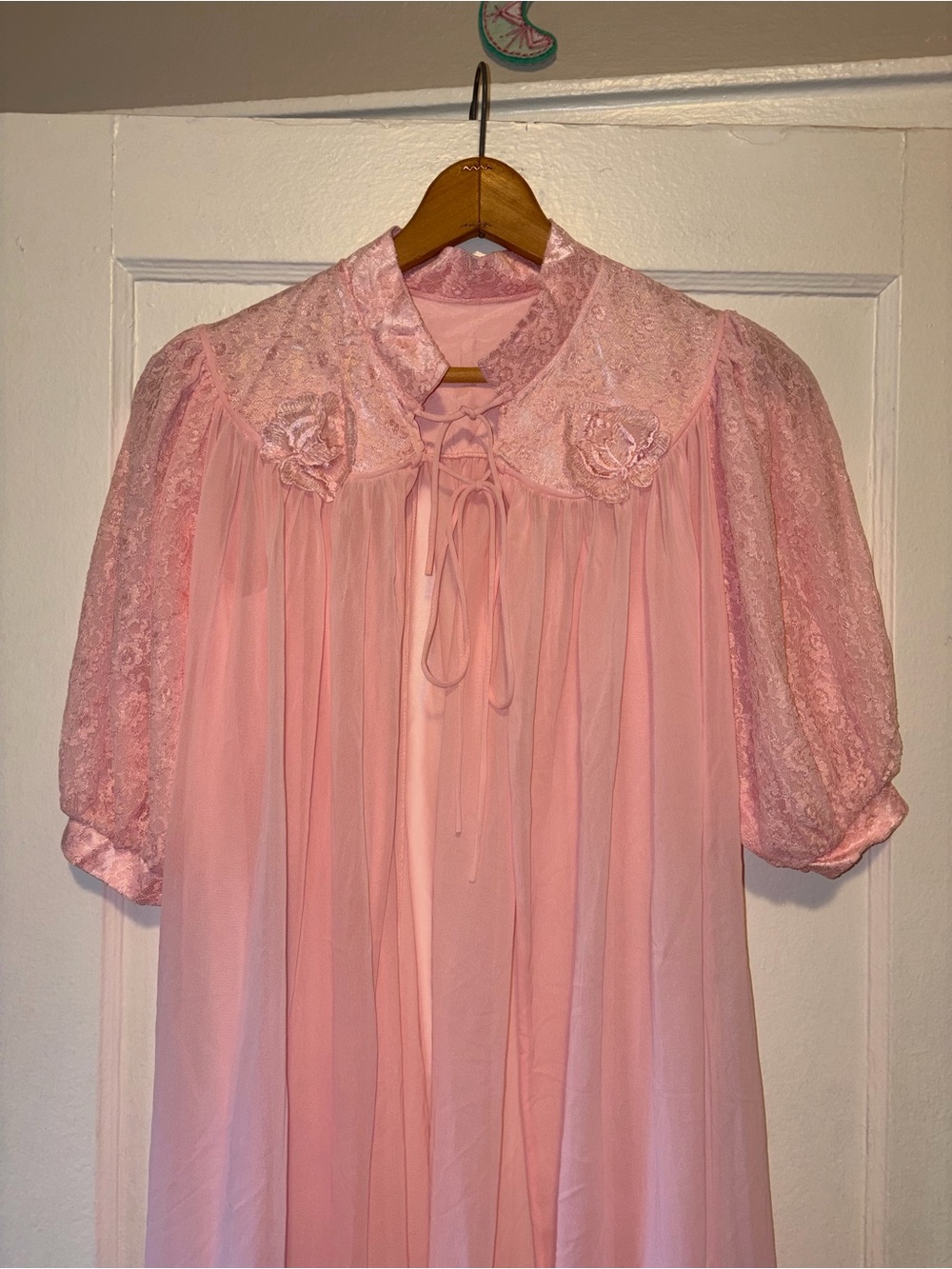 Vintage 1950s Pink Floral Nylon Lace Bed Jacket Robe Peignoir Sheer Maxi L/XL